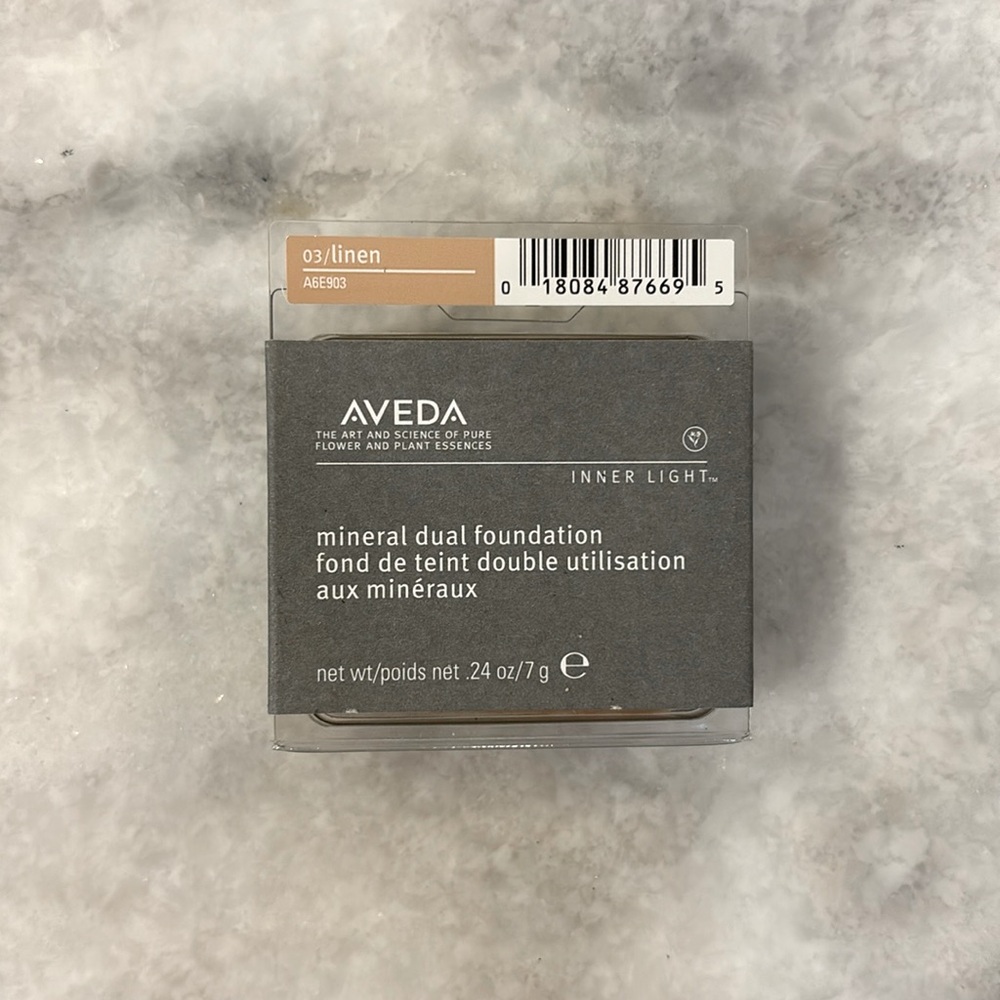 Aveda mineral dual foundation - Wet Dry Compact Foundation - Linen color (03)